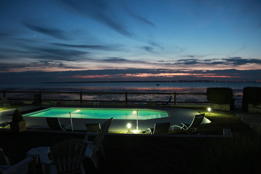 Beach Hotel - Le Grand Chalet Ронс-ле-Бен Екстер'єр фото