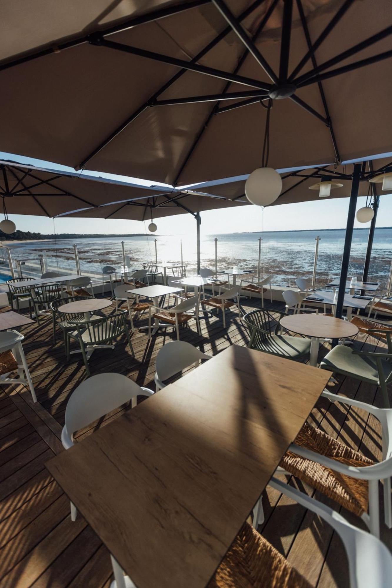 Beach Hotel - Le Grand Chalet Ронс-ле-Бен Екстер'єр фото